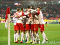 开云平台-包含印度球队拔得头筹，取得宝贵胜利的词条