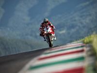 开云体育在线-冰与火的对决，森林狼如何以坚韧击败热火，锁定东决关键战焦点