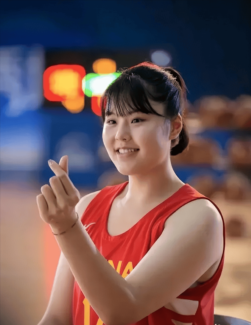 运动员们以实力征服观众，勇夺金牌