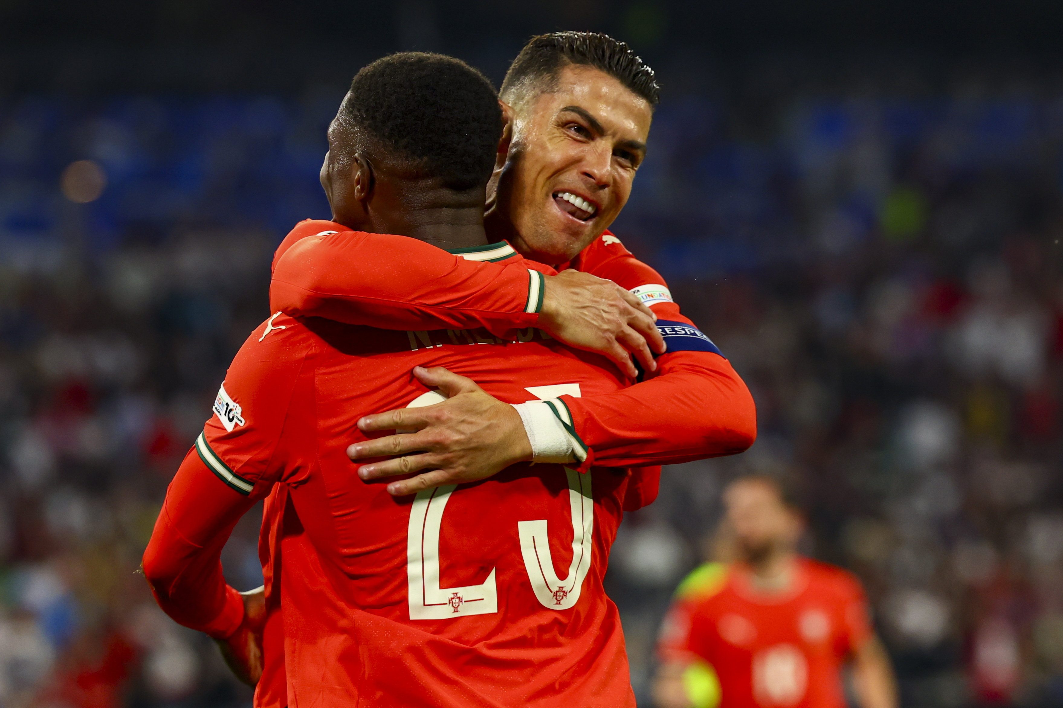 葡萄牙率先晋级欧洲杯半决赛 葡萄牙率先晋级欧洲杯半决赛