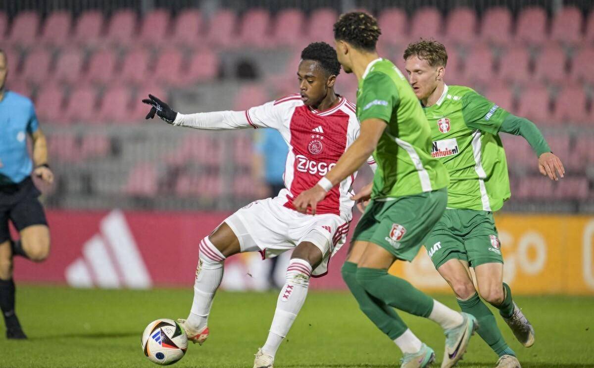 包含柏林赫塔主场大捷,展现强大战斗力的词条 包含柏林赫塔主场大捷,展现强大战斗力的词条