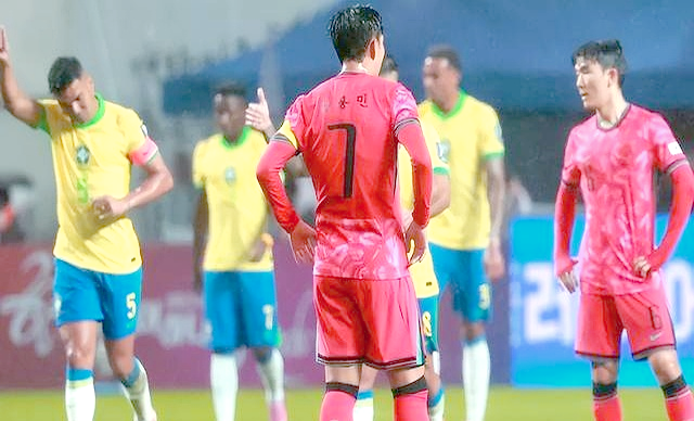 韩国球队遭受足球比赛惨败