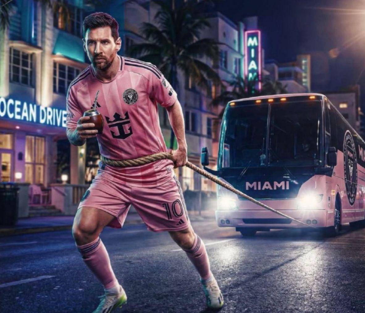 拜仁逆转丹麦，梅西制霸全场