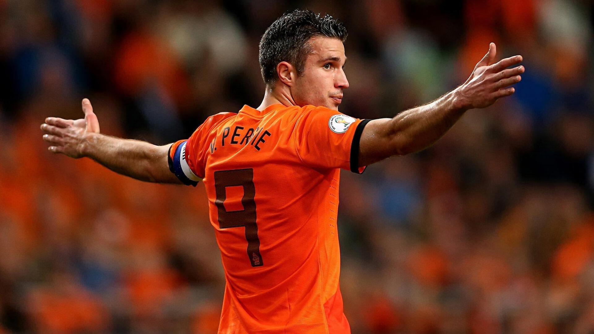 欧冠半决赛之夜，法比尼奥连续得分拉开差距