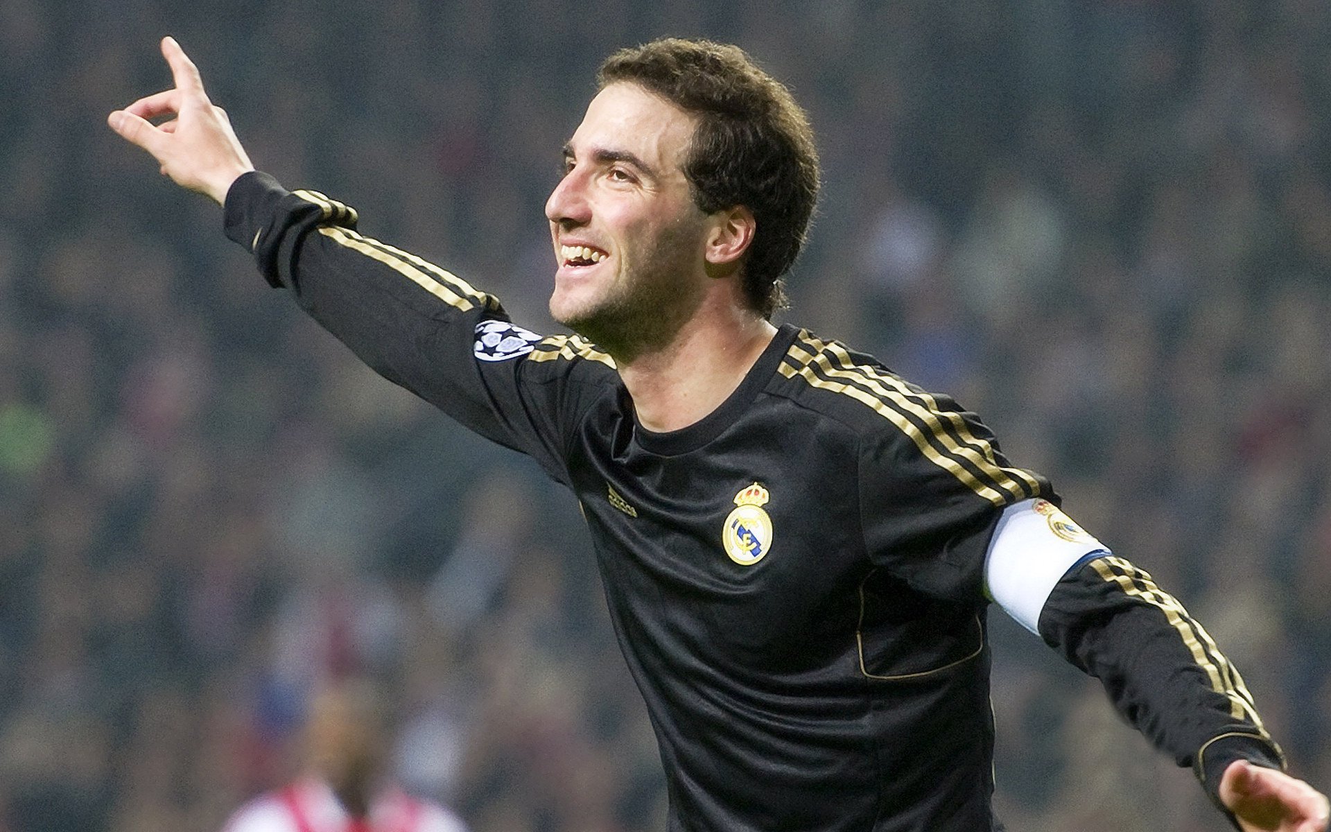 班凯罗闪耀对决，勇士力克浙江诠释篮球唯一性